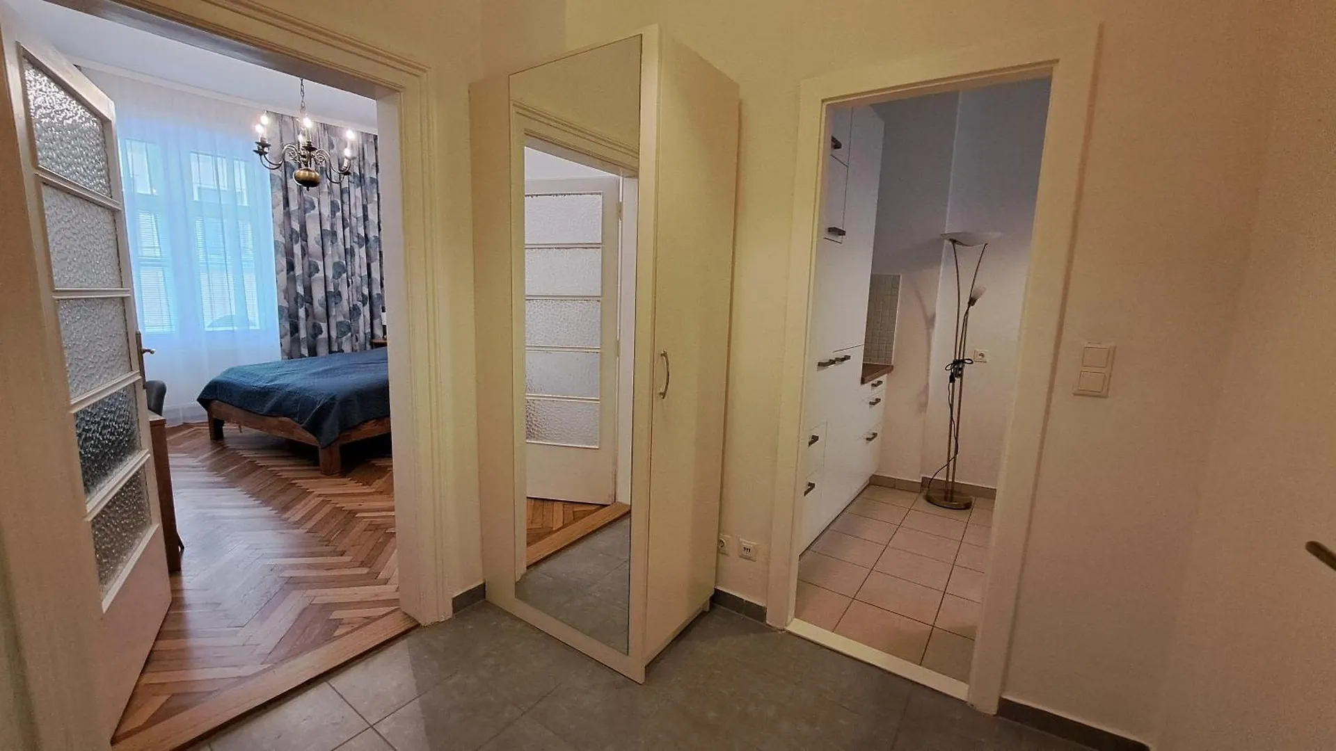 Apartment Komplett Moeblierte Unterkunft Citynah Vienna Austria