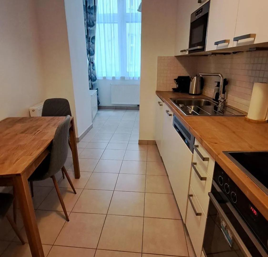Apartment Komplett Moeblierte Unterkunft Citynah Vienna