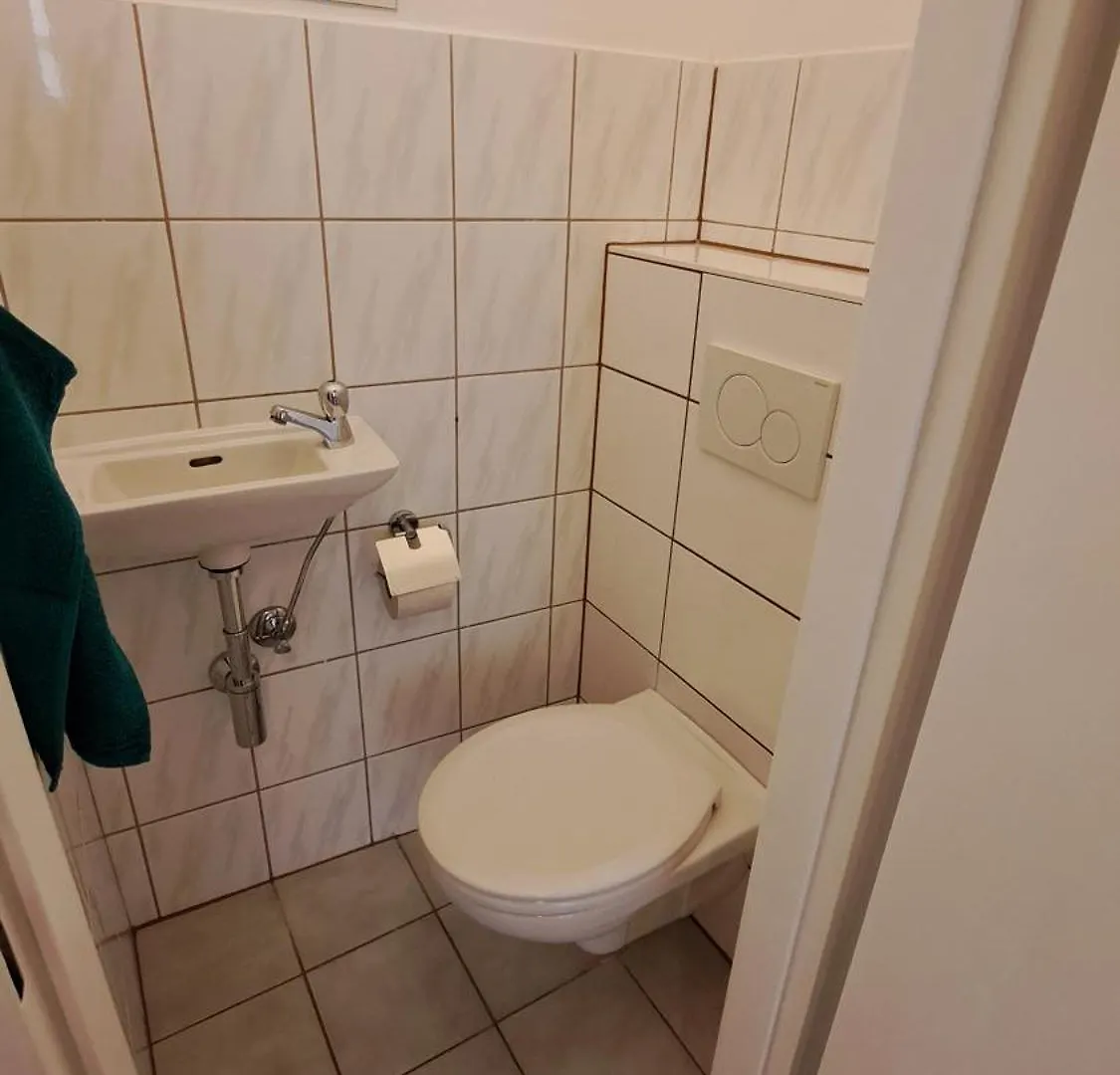 Komplett Moeblierte Unterkunft Citynah Vienna Apartment
